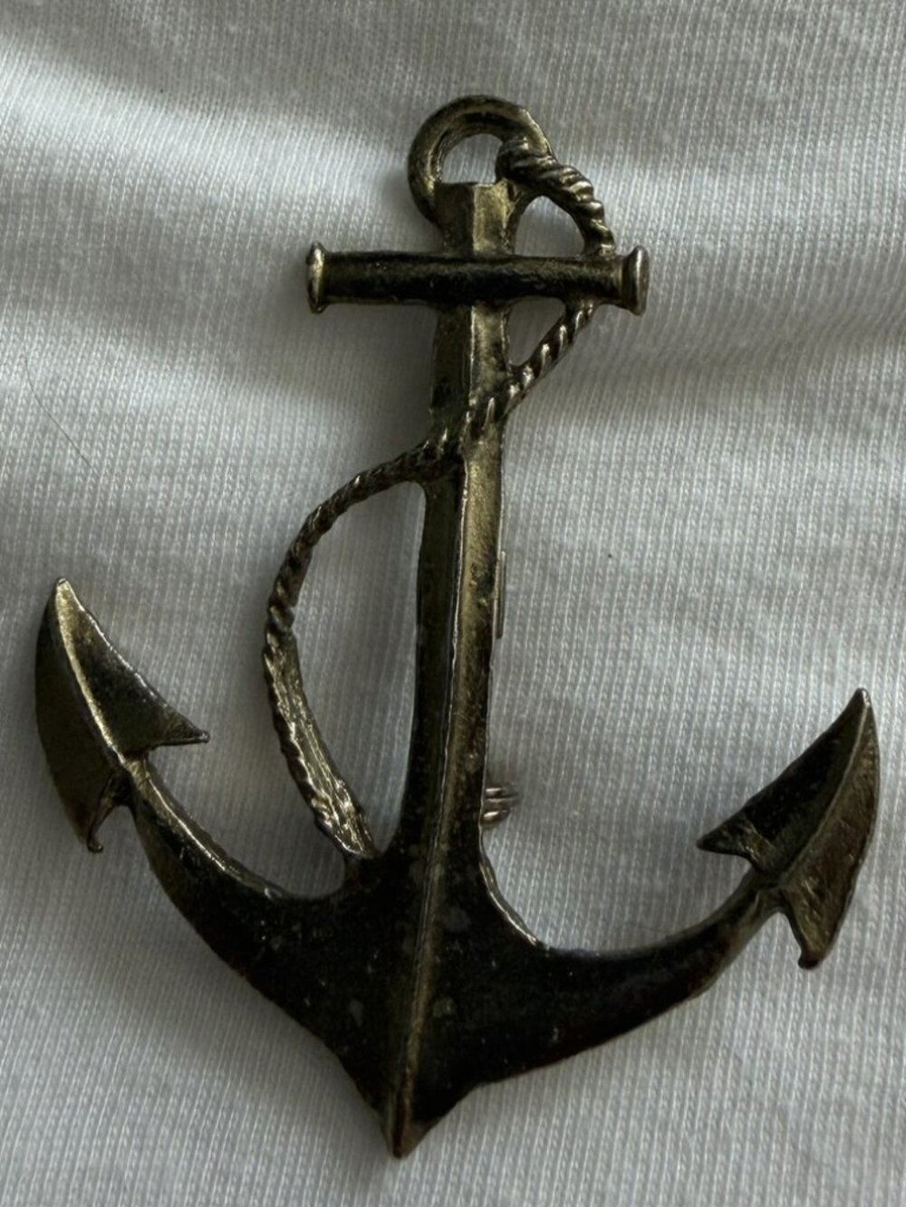 Gold Tone Nautical Anchor Rope Detail Brooch Pin